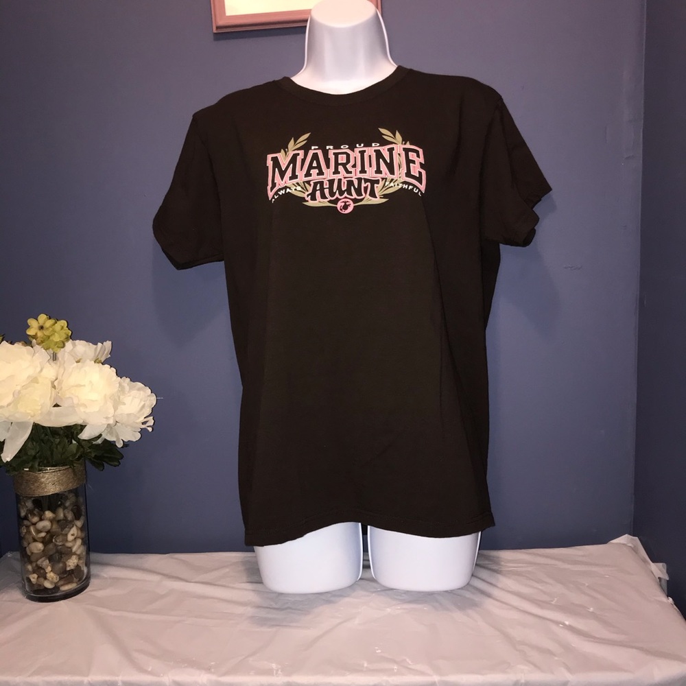 Proud Marine Aunt Graphic T-Shirt | Casual Black Tee  Everyday Wear L